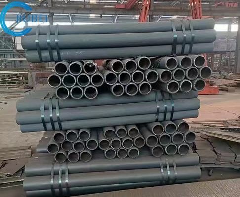 Q235 Rury metalowe wyłożone materiałem stopniowym odpornym na zużycie Długość zakres 1m - 12m Na żądanie